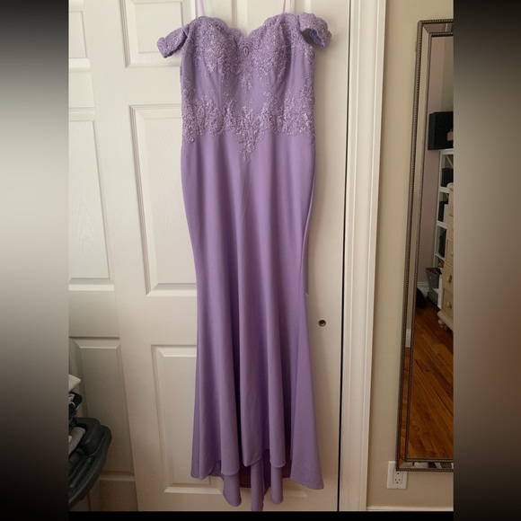 Lavender off the shoulder gown - Picture 2 of 5